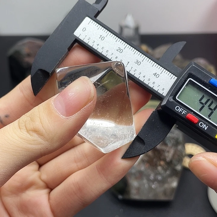 未镶嵌水晶珠宝半成品485水晶石