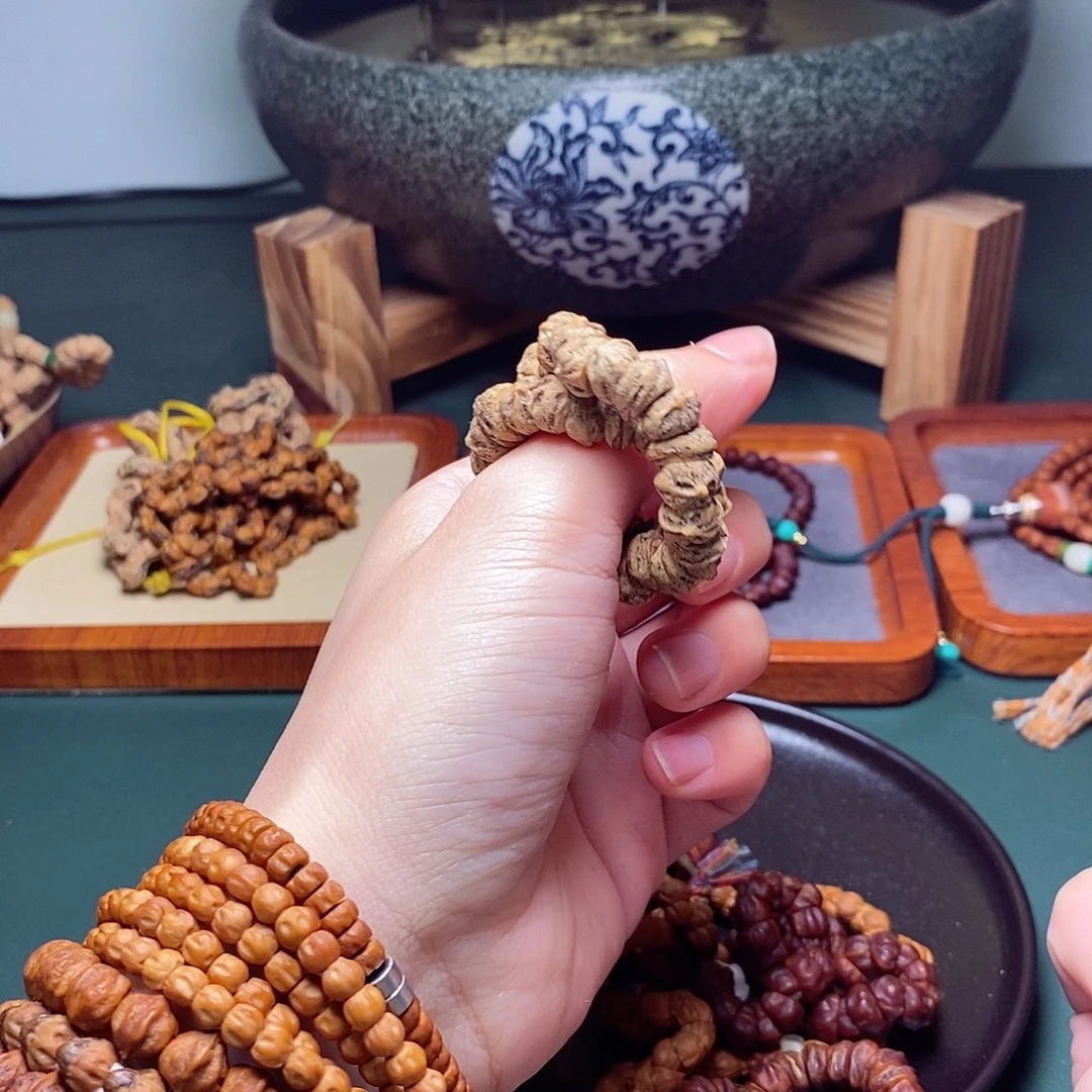 柏香籽/百香籽吊坠125.5