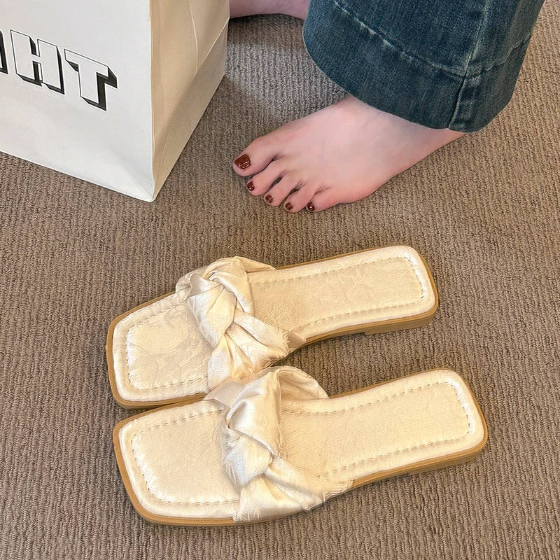 【法国设计师】法式晚风一字拖鞋女夏外穿2025新款气质配裙子新中