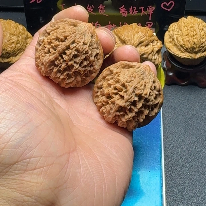 文玩核桃吊坠有修42满天星