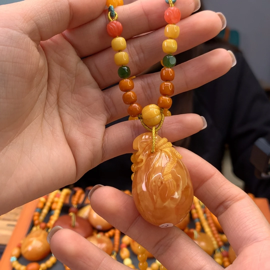 蜜蜡颈饰未镶嵌天然