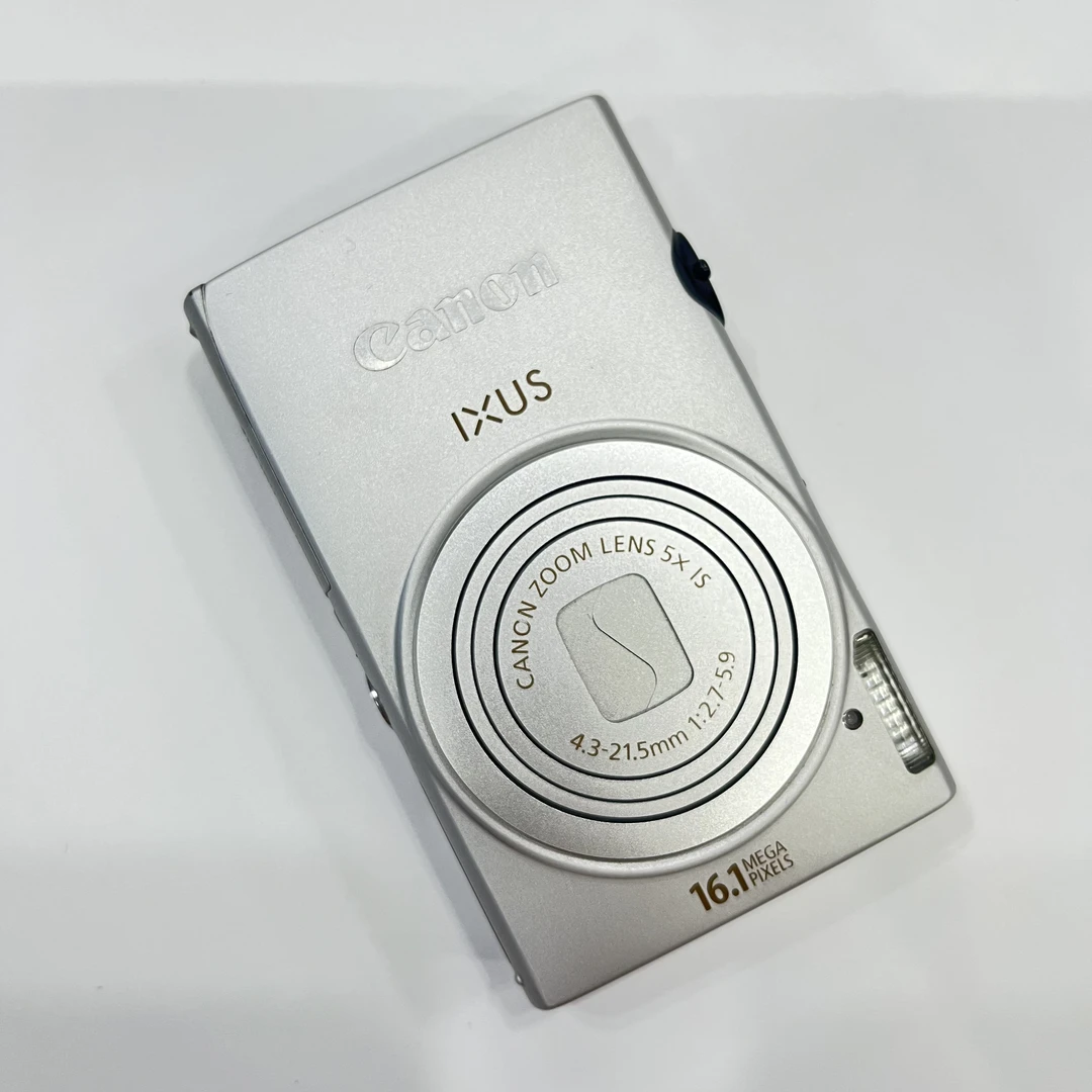 95新 Canon/佳能 ixus125银色实况1600万像素5倍变焦ccd数码相机