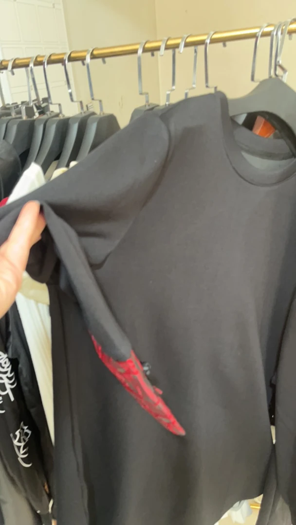 辣辣家显瘦大码小衫