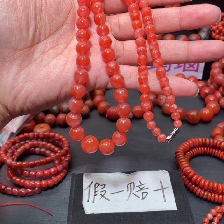南红玛瑙手串未镶嵌
