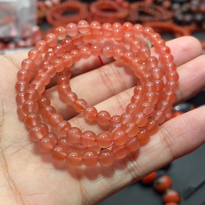 南红玛瑙手串未镶嵌