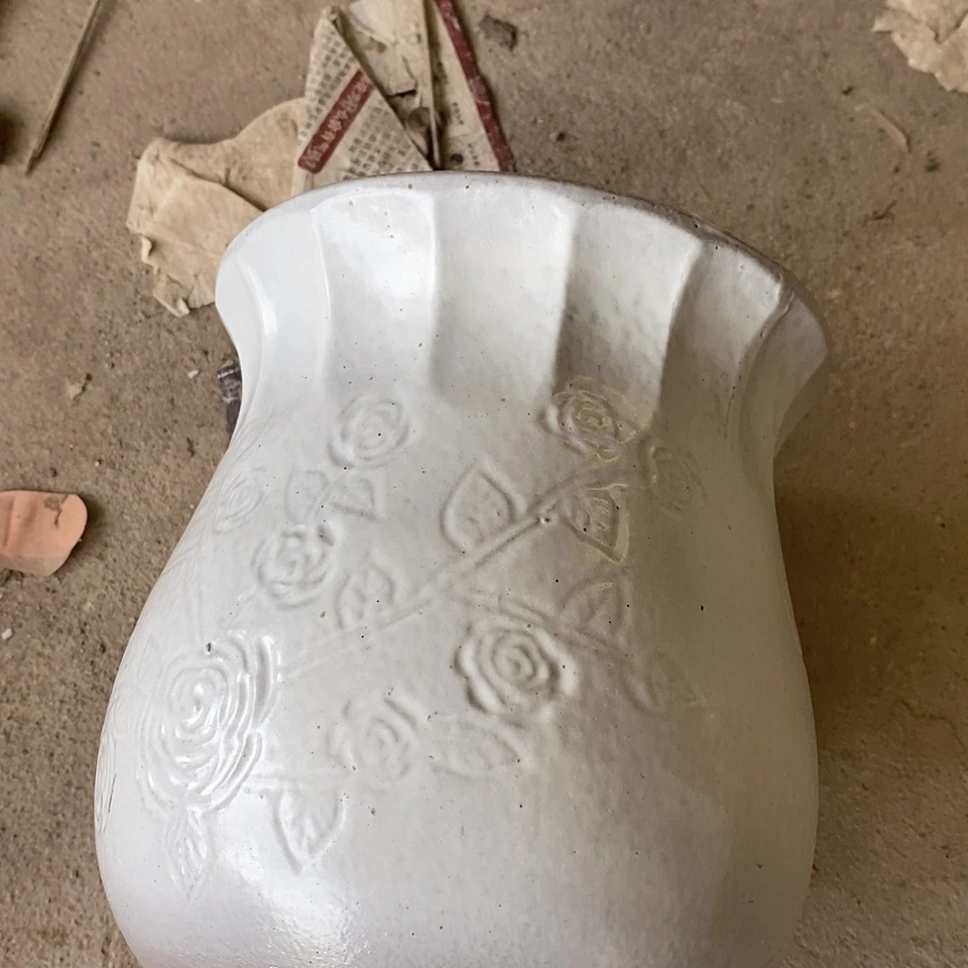 红陶20CM（含）-50CM（不含）瑕疵15-18四个