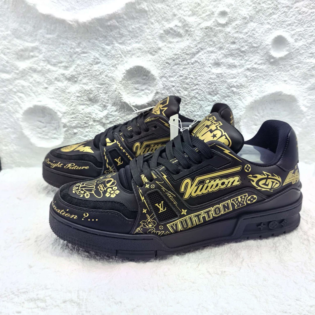 Louis Vuitton/路易威登/黑金涂鸦限定Trainer7码41码/非全新潮鞋