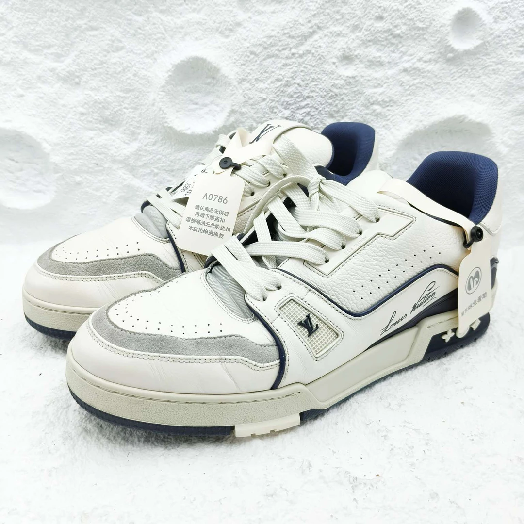 路易威登/Louis Vuitton/7.5码/41.5码/蓝白水泥/非全新潮鞋