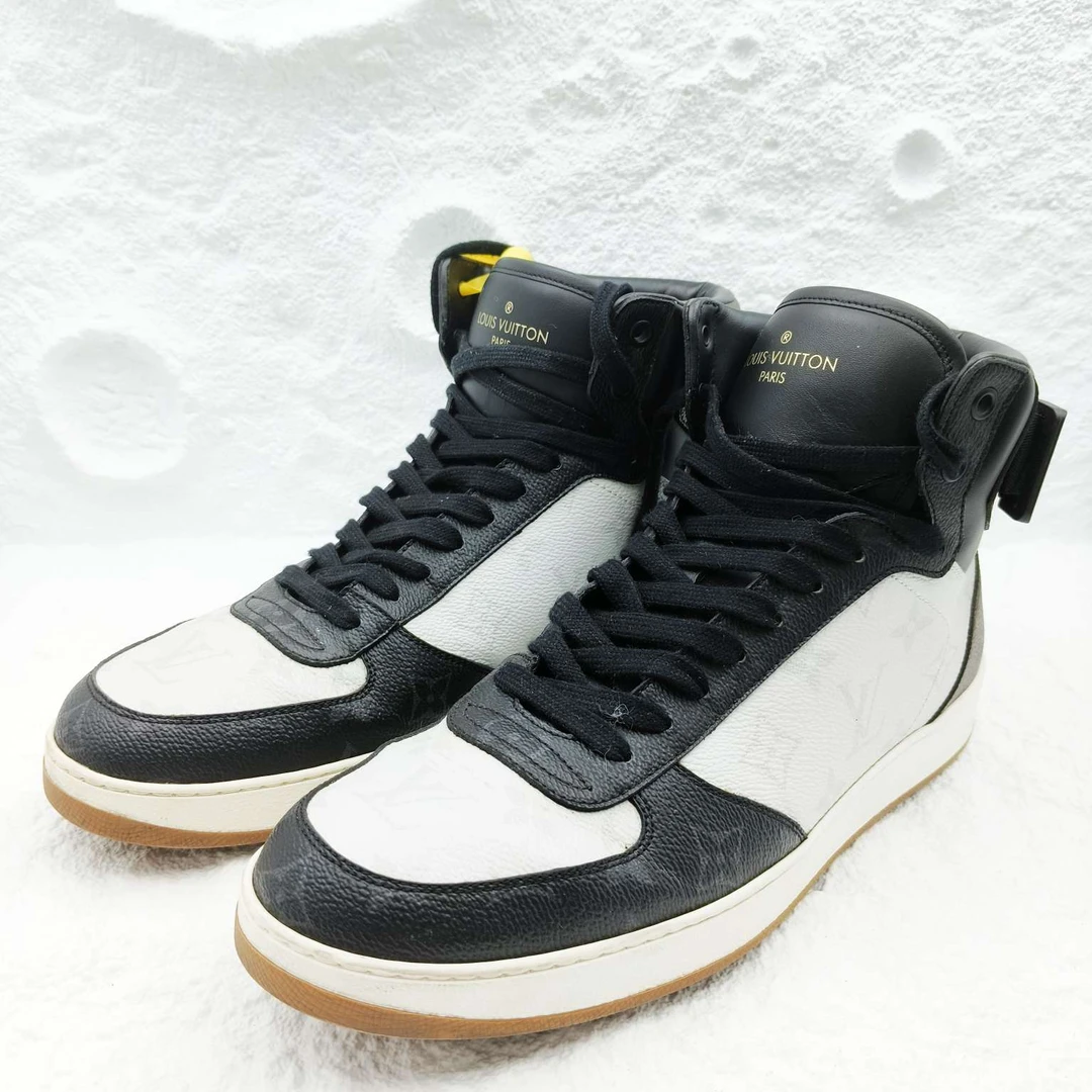 95新 LouisVuitton/路易威登 7.5码/41.5三花高帮板鞋