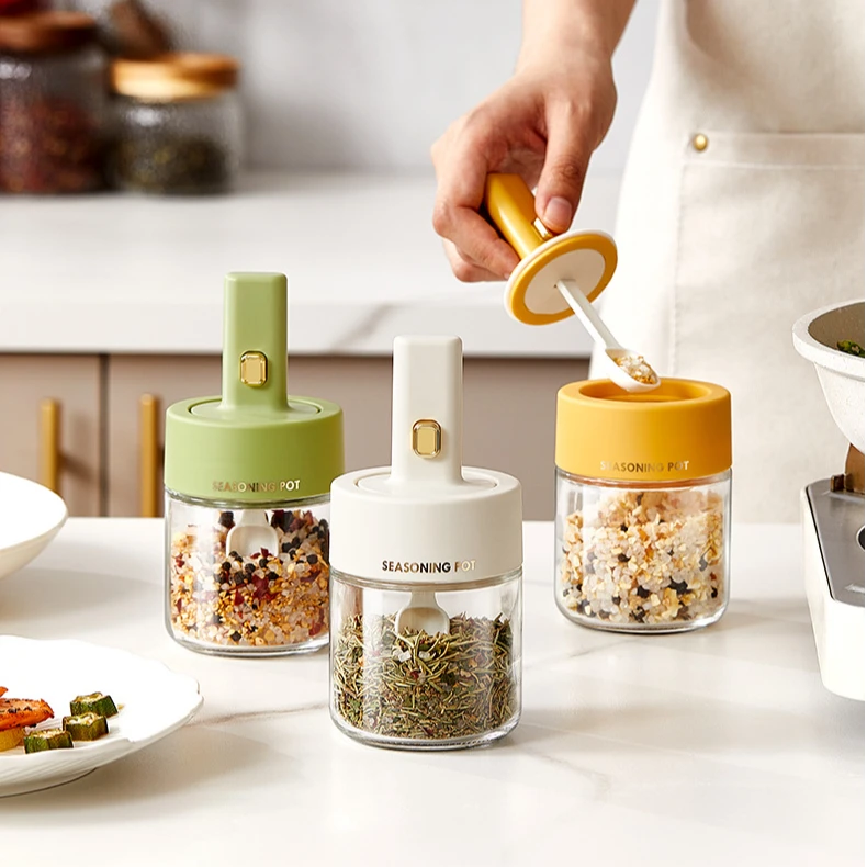 勺盖一体家用厨房调料收纳盒油壶盐罐分装调味瓶罐300ml颜色随机