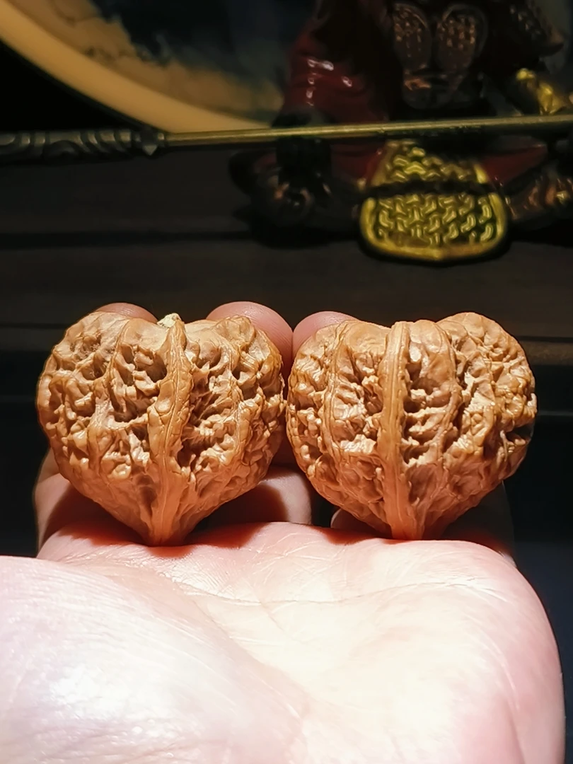 文玩核桃 一物一图全品承德一代火焰马蹄尺寸37.3/39.5/39