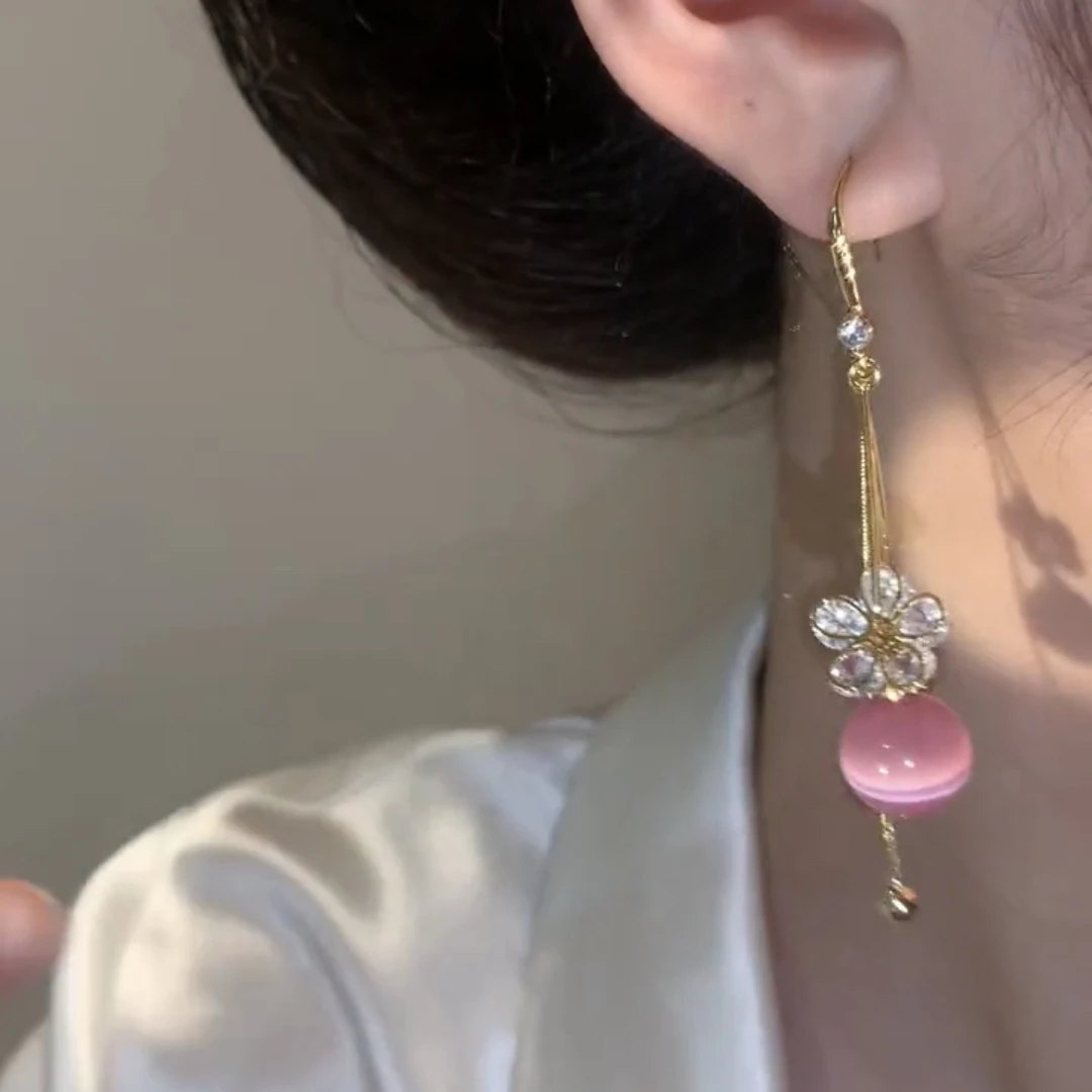 铜合金耳饰 轻奢时尚高级感耳钩猫猫石长款小众精致气质耳环百搭