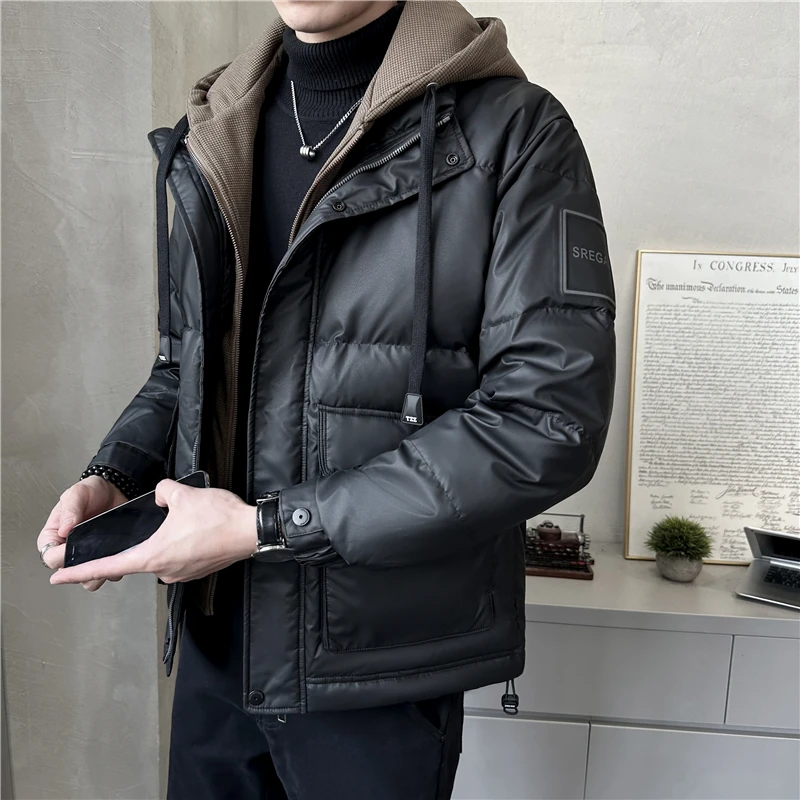 高级感假两件皮羽绒服男士短款潮牌保暖加厚连帽外套冬季2024新款