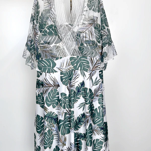 GD2650连体泳衣女大码加肥保守遮肉显瘦中老年妈妈泡温泉泳装