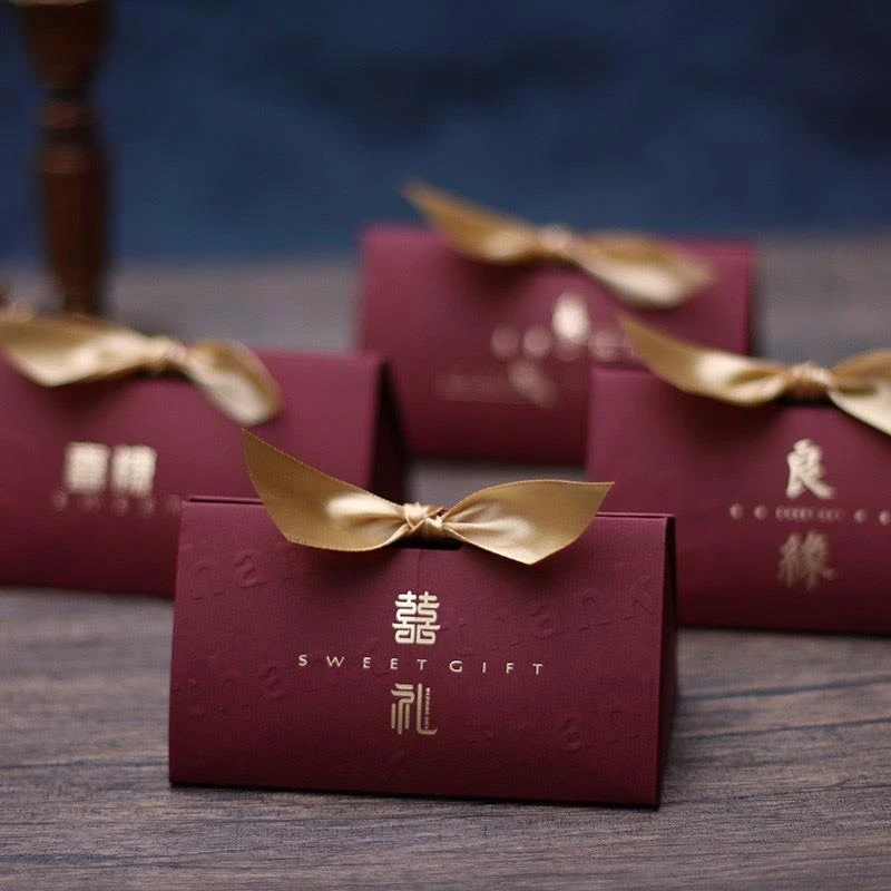 2023新款喜糖盒结婚糖果小礼盒高级感婚礼三角包装喜袋空盒子欧式