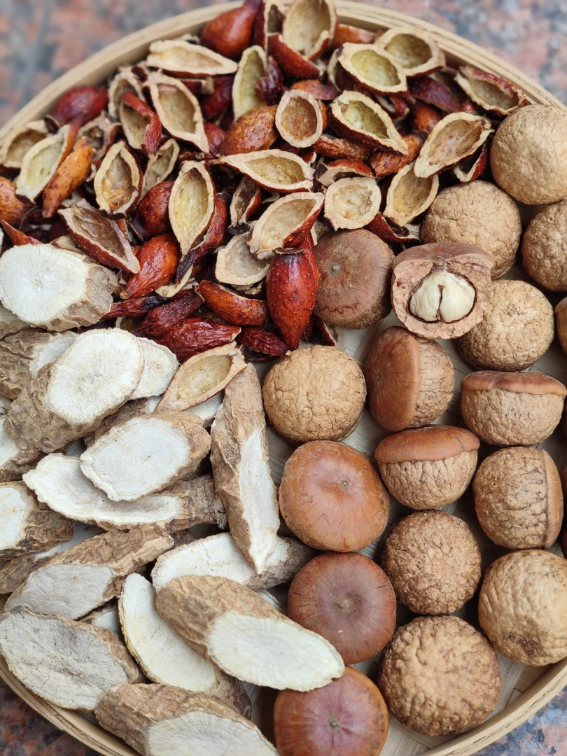 肉桂之乡金樱子小叶牛石栗子黄金组合装1250克包邮