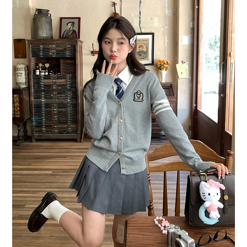 东京岁时记jk毛衣针织开衫外套女纯棉慵懒收腰显瘦早秋季萩原奈子