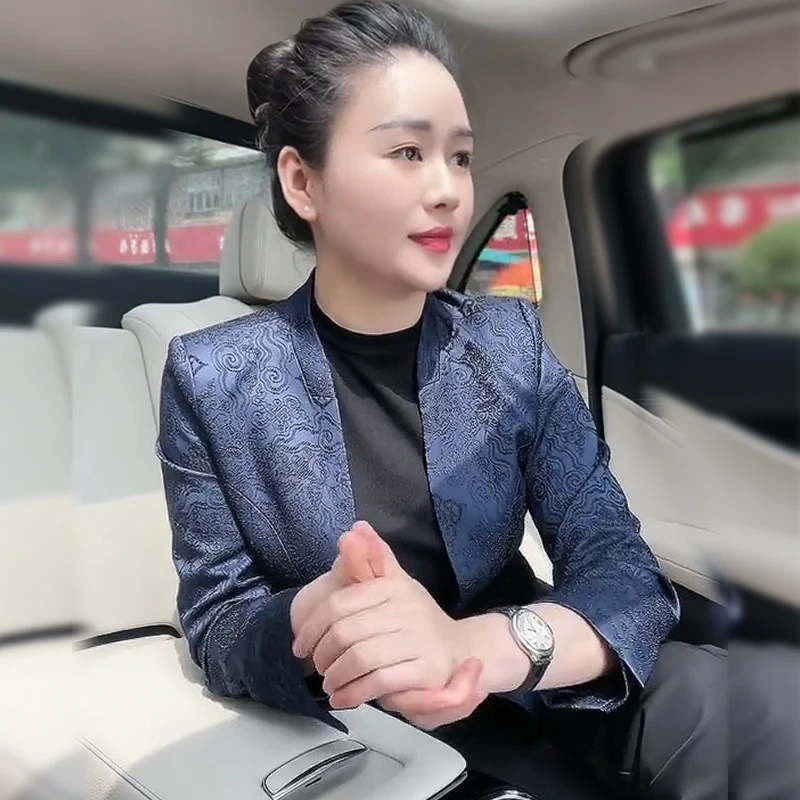 4117气质韩系西装外套女秋冬轻熟温柔风高级感收腰小个子西服上衣