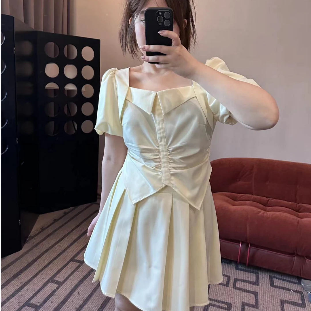 晶咕【松茶可可-上衣】方领泡泡袖褶皱衬衫显瘦气质时尚百褶