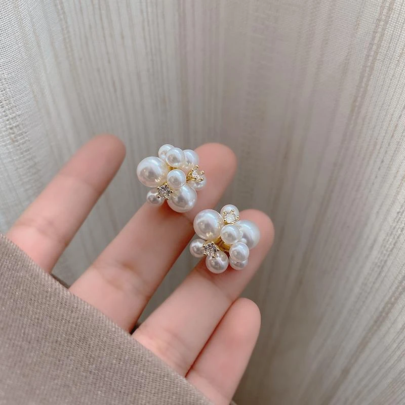合金耳饰 高级感轻奢珠珠耳钉新款潮独特韩版网红气质个性耳环潮