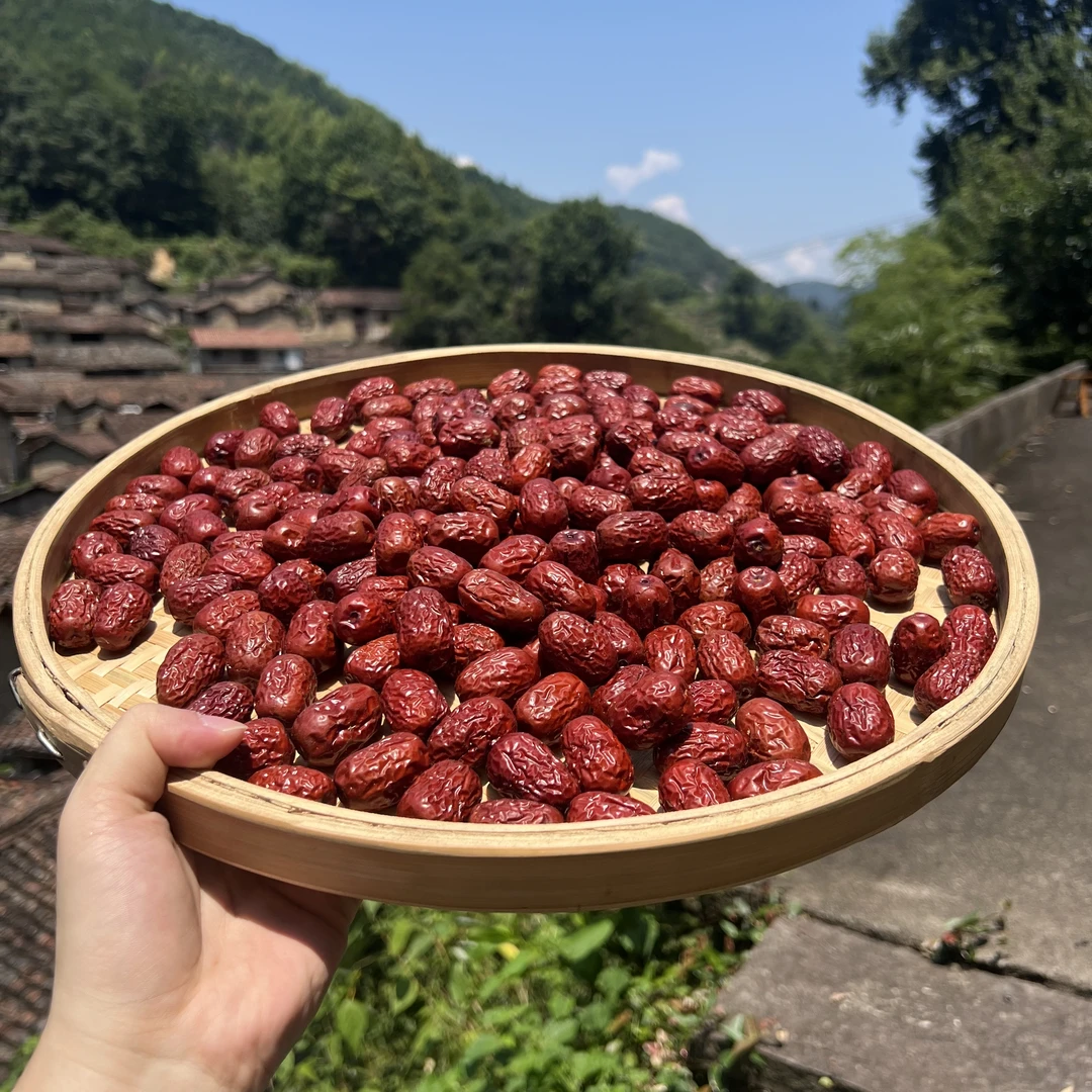 深山 农家 红枣