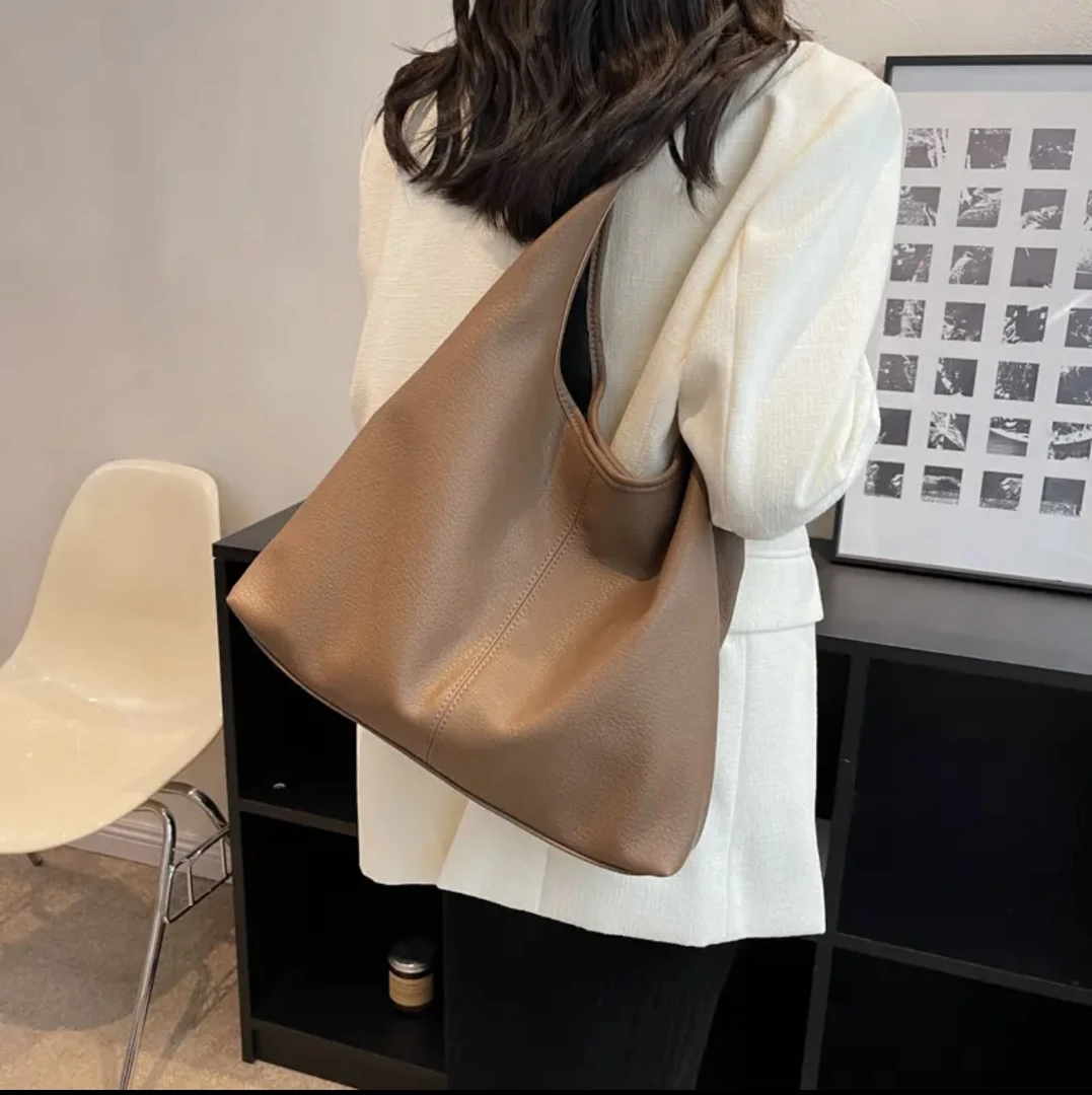 木口高级感包包女2023年大容量软皮腋下子母水桶包通勤上课单肩包