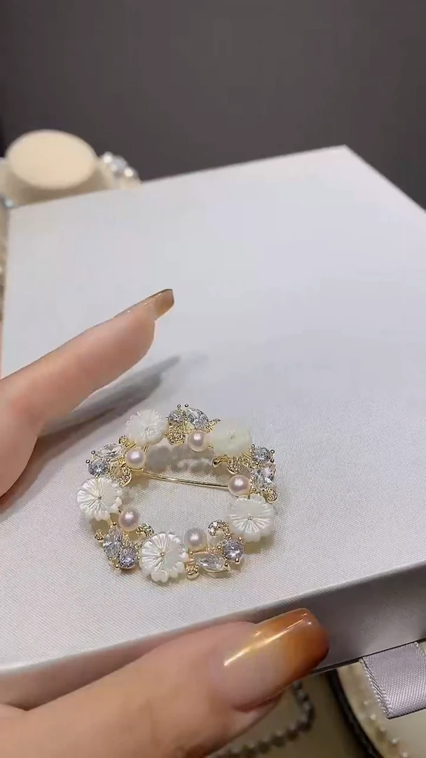 【闪购商品】淡水珍珠胸饰未镶嵌贝母花环