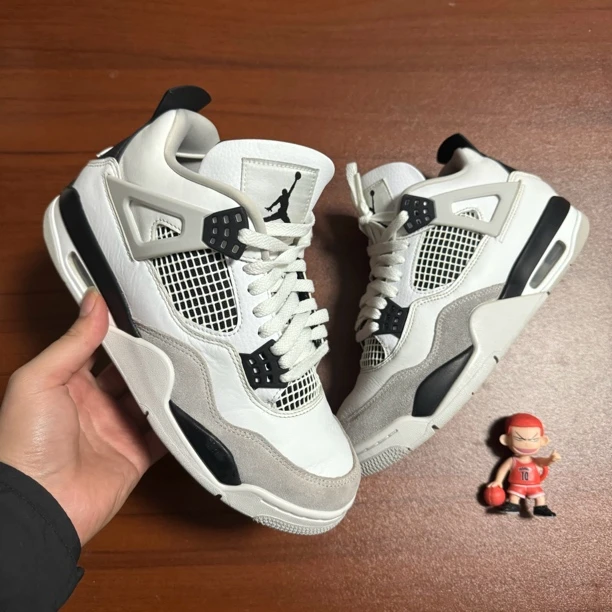 aj4/小白水泥/白灰/41码