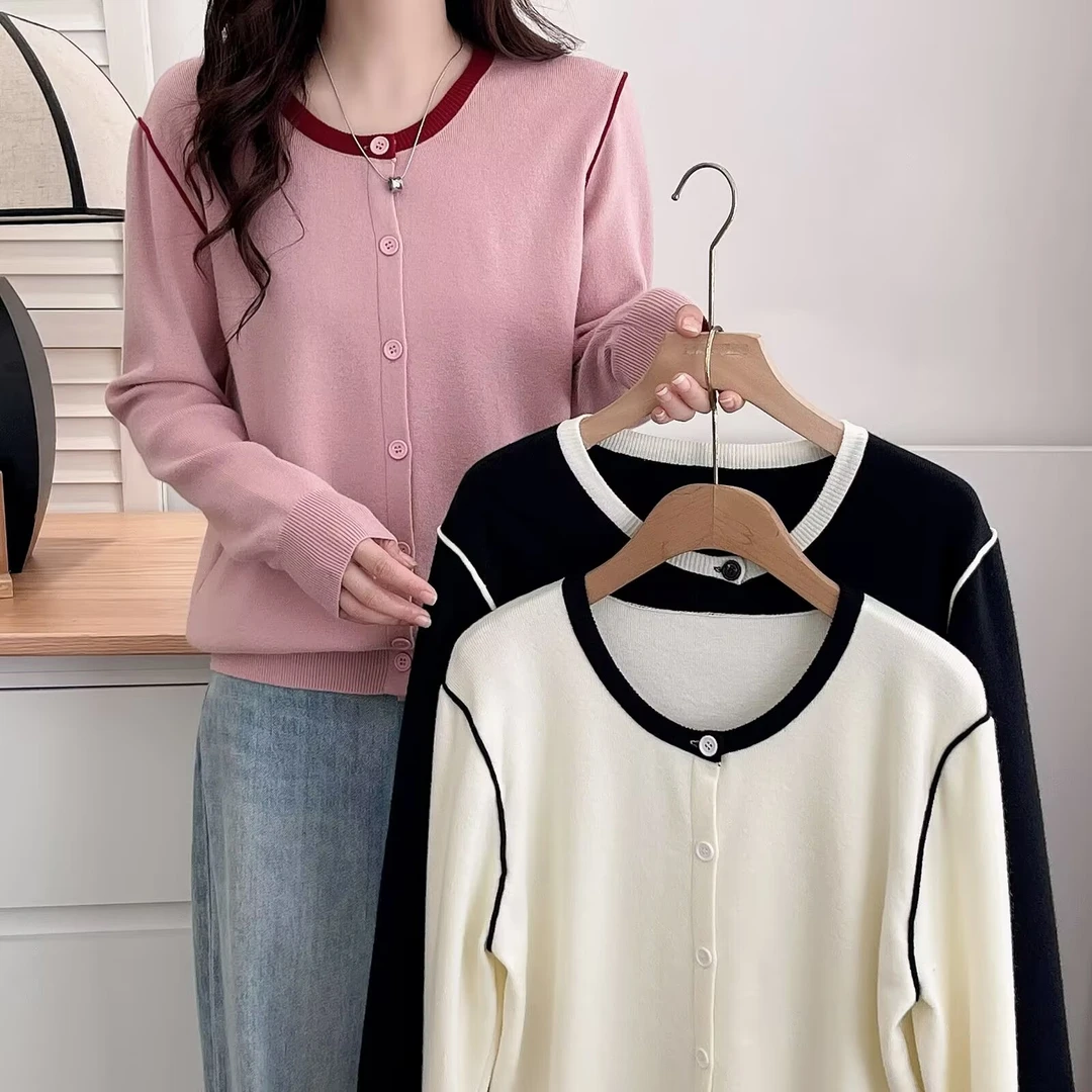 2025年春季新款时尚百搭大码显瘦圆领假两件针织开衫100—200斤