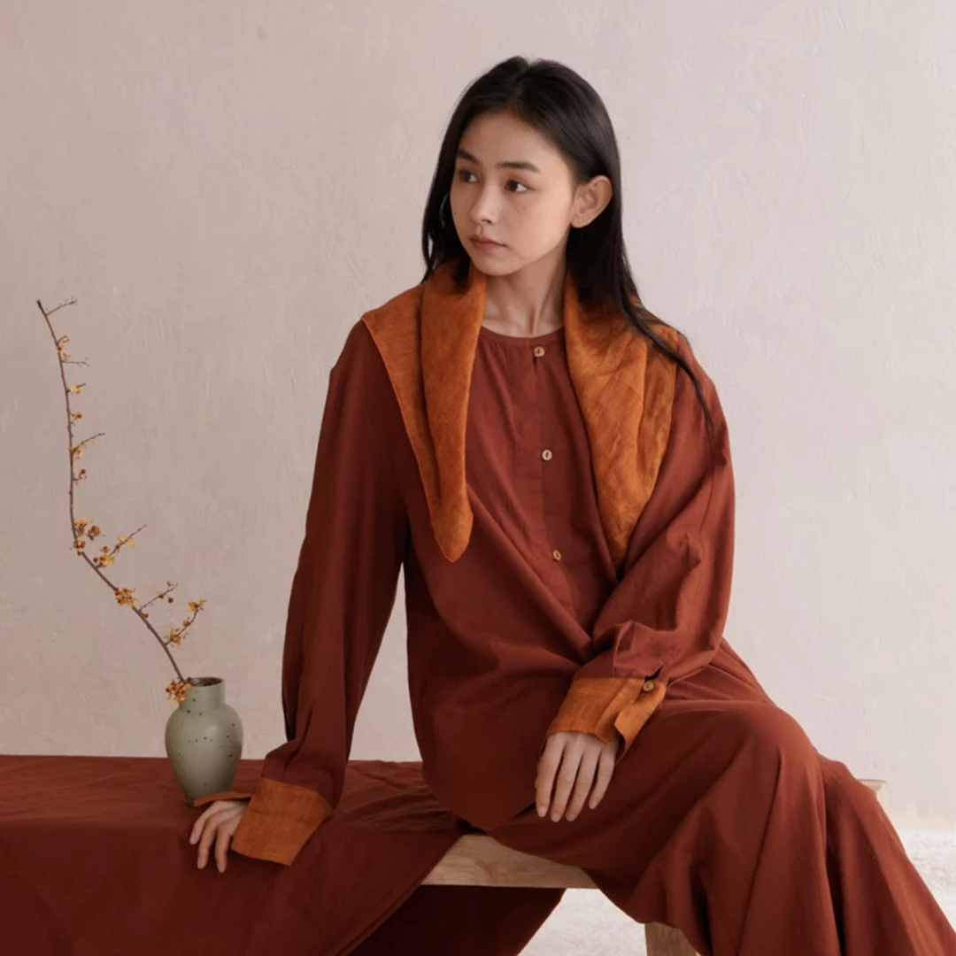 242-026朵朵可可睡衣女2024秋冬新款复古圆领提花棉对襟撞色套装