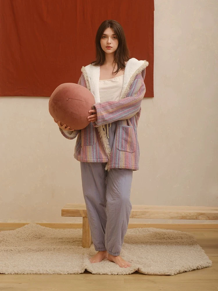 242-016朵朵可可睡衣女2024冬季棉加厚绒夹棉条纹连帽保暖家居服