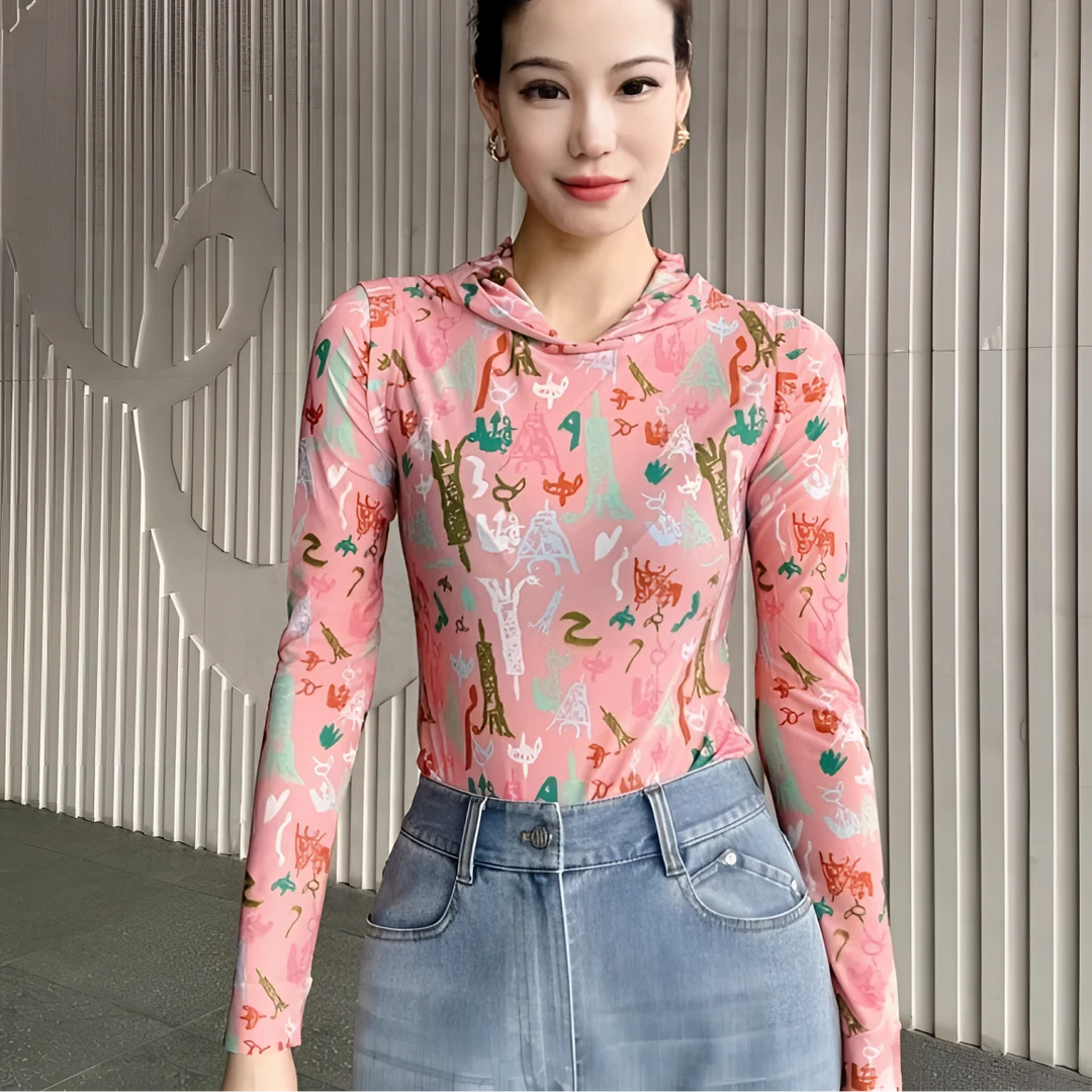 阿玛施AMASSol新款女装潮牌艺术人脸设计纱质连帽长袖T恤5300863
