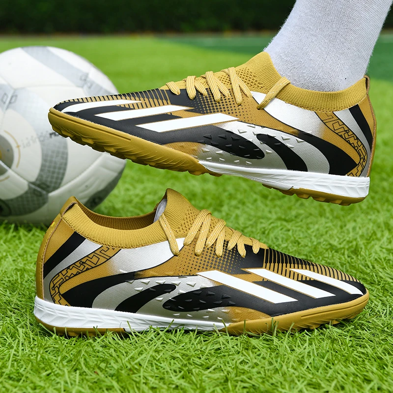 清仓处理足球鞋TF碎钉男款足球训练鞋青少年比赛鞋学生AT长钉C罗