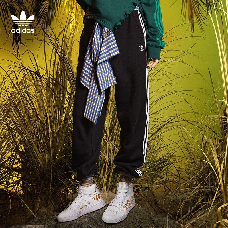 Adidas阿迪达斯女裤秋冬新款三条纹休闲裤针织透气跑步运动裤长裤