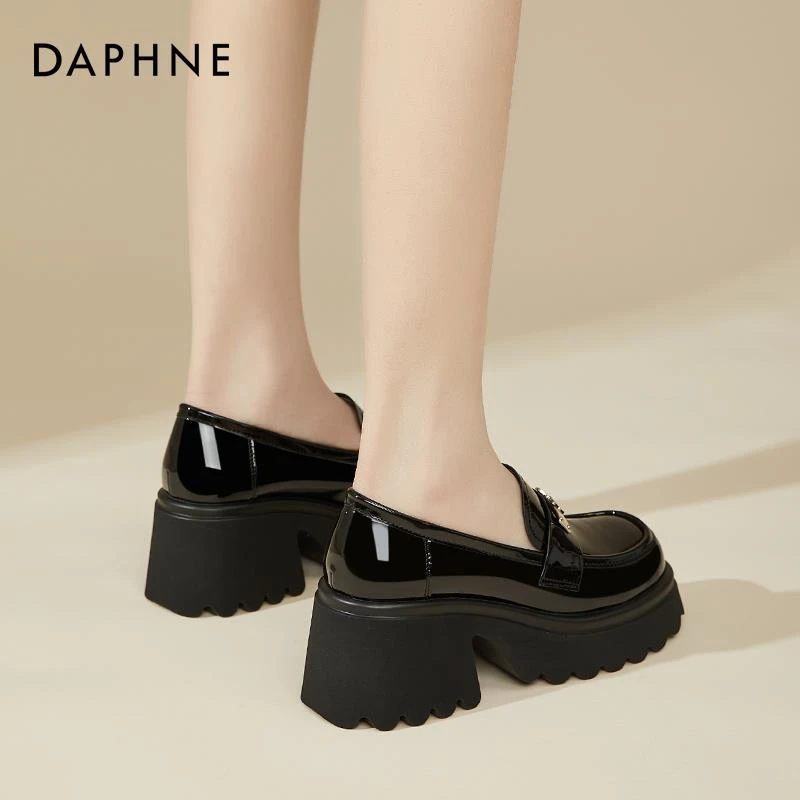 Daphne达芙妮 小个子穿搭~厚底乐福鞋女高跟复古英伦风小皮鞋百搭