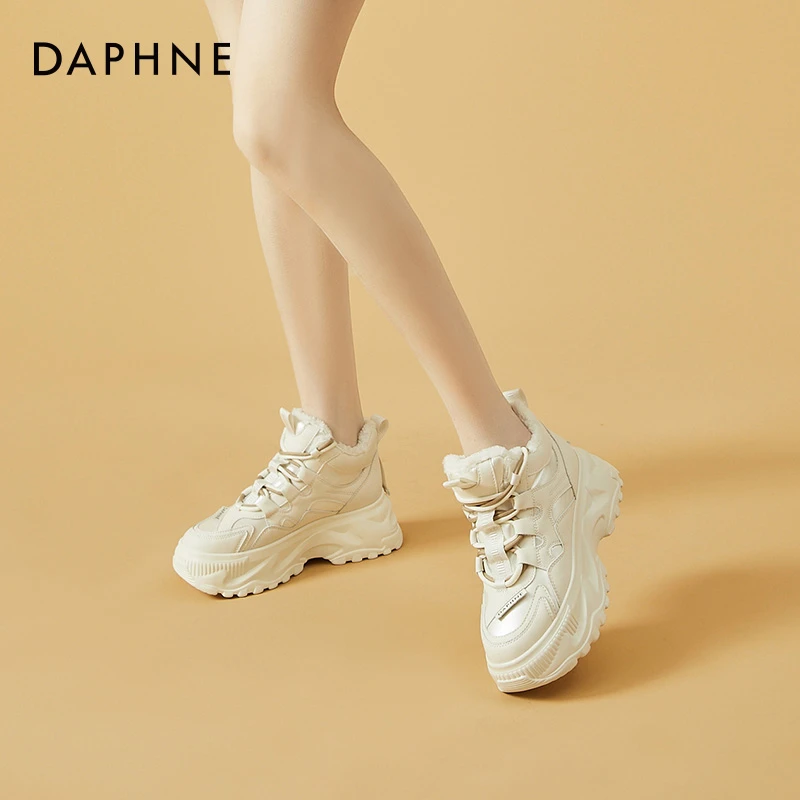 达芙妮雪地靴女款2025新款冬季加绒女鞋加厚厚底外穿保暖大棉鞋子