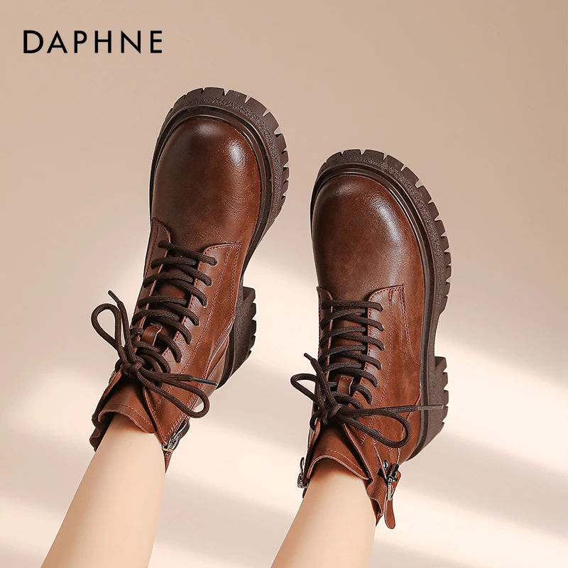 达芙妮马丁靴女款2025新款冬季英伦风靴子超火爆款短靴女秋季单靴