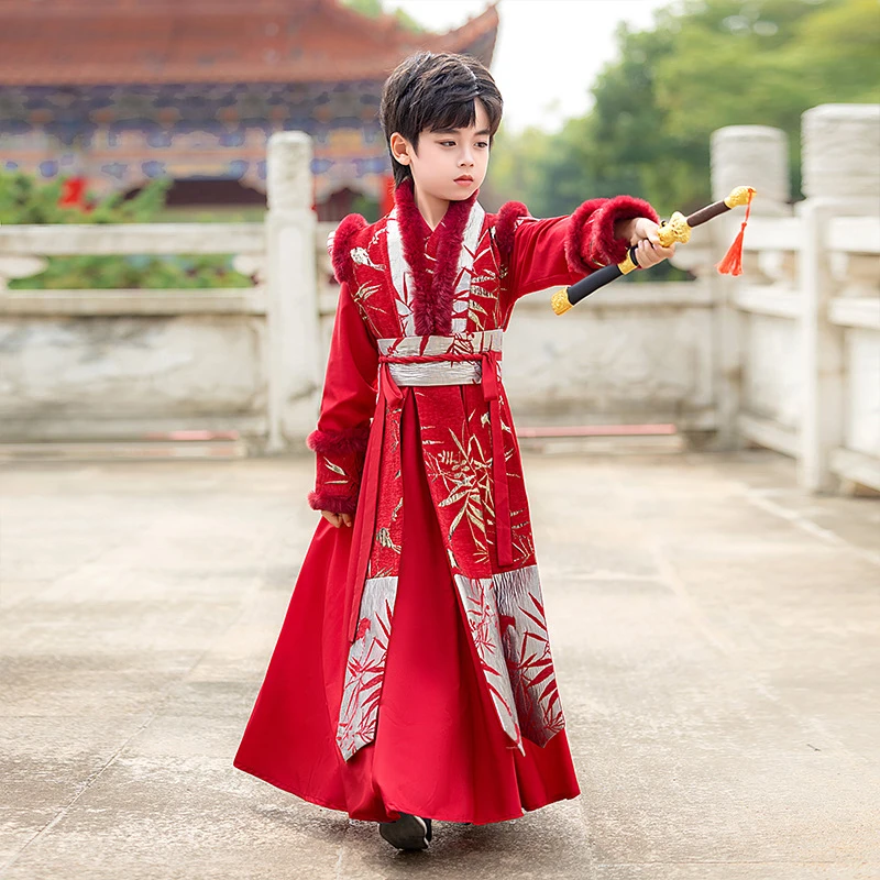 汉服男童冬装加绒加厚小男孩古装中国风龙年拜年服2024新款飞鱼服