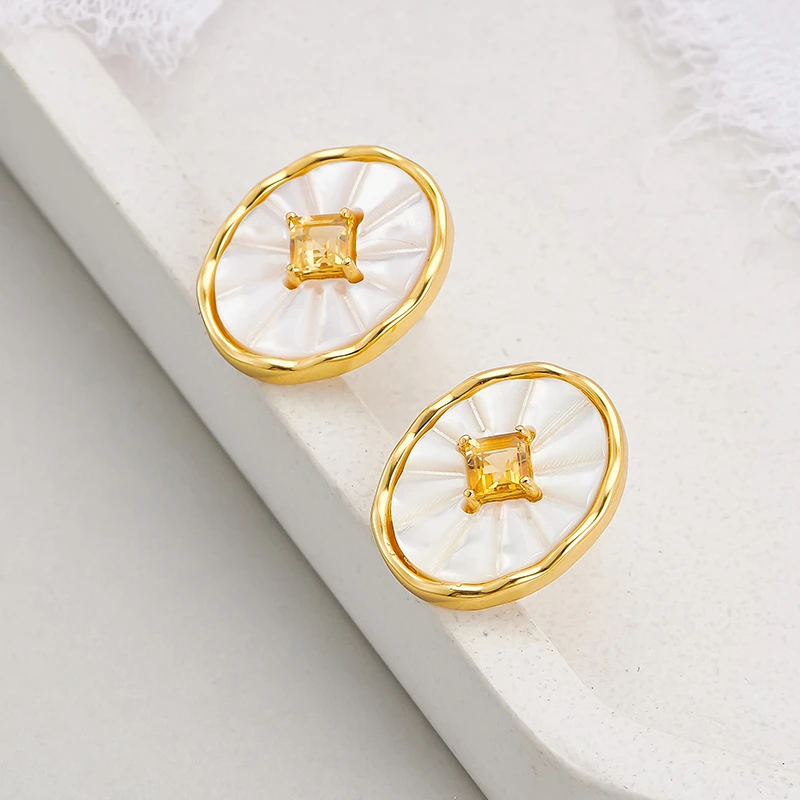 天然黄水晶银蝶贝S925银时尚设计款耳钉（抖音基地发货一物一证）