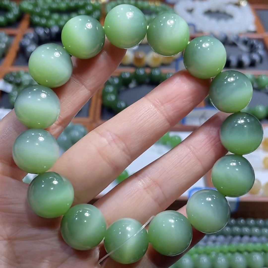 和田玉俄料碧玉绿猫猫眼手串15mm