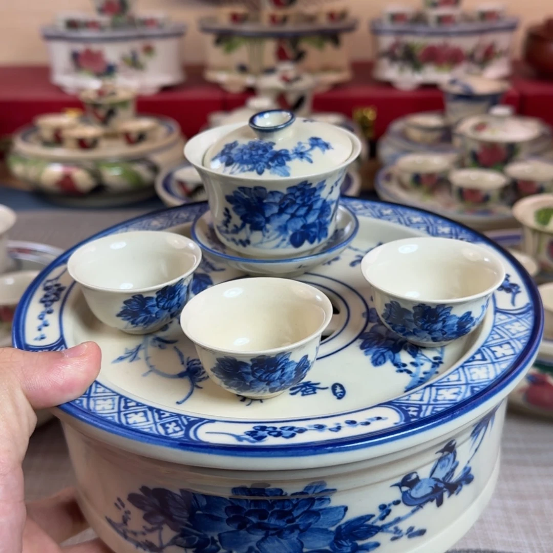 【闪购商品】多描边牡丹单彩