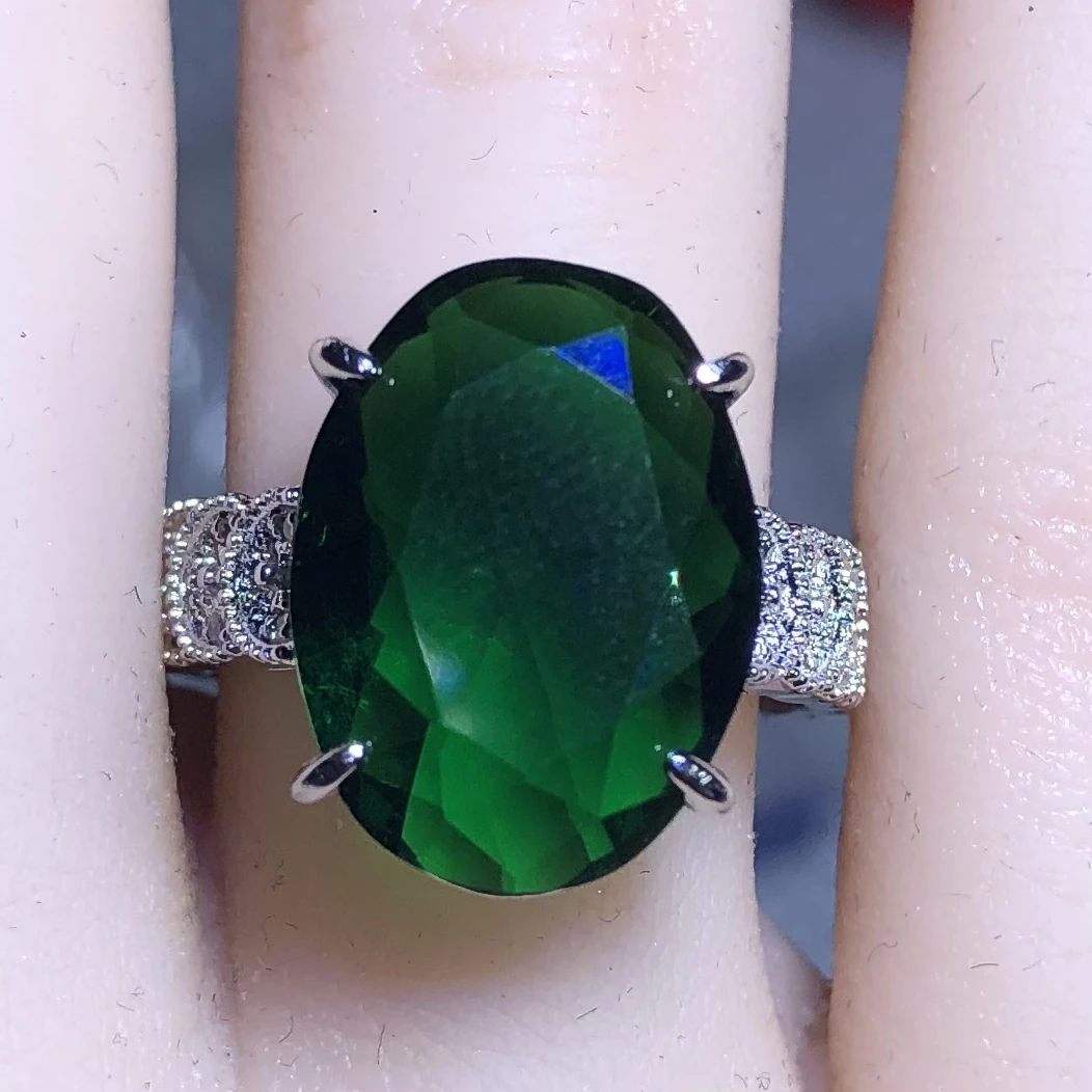 11124 宝绿色戒指活口漂亮培育美丽精致开口可调节