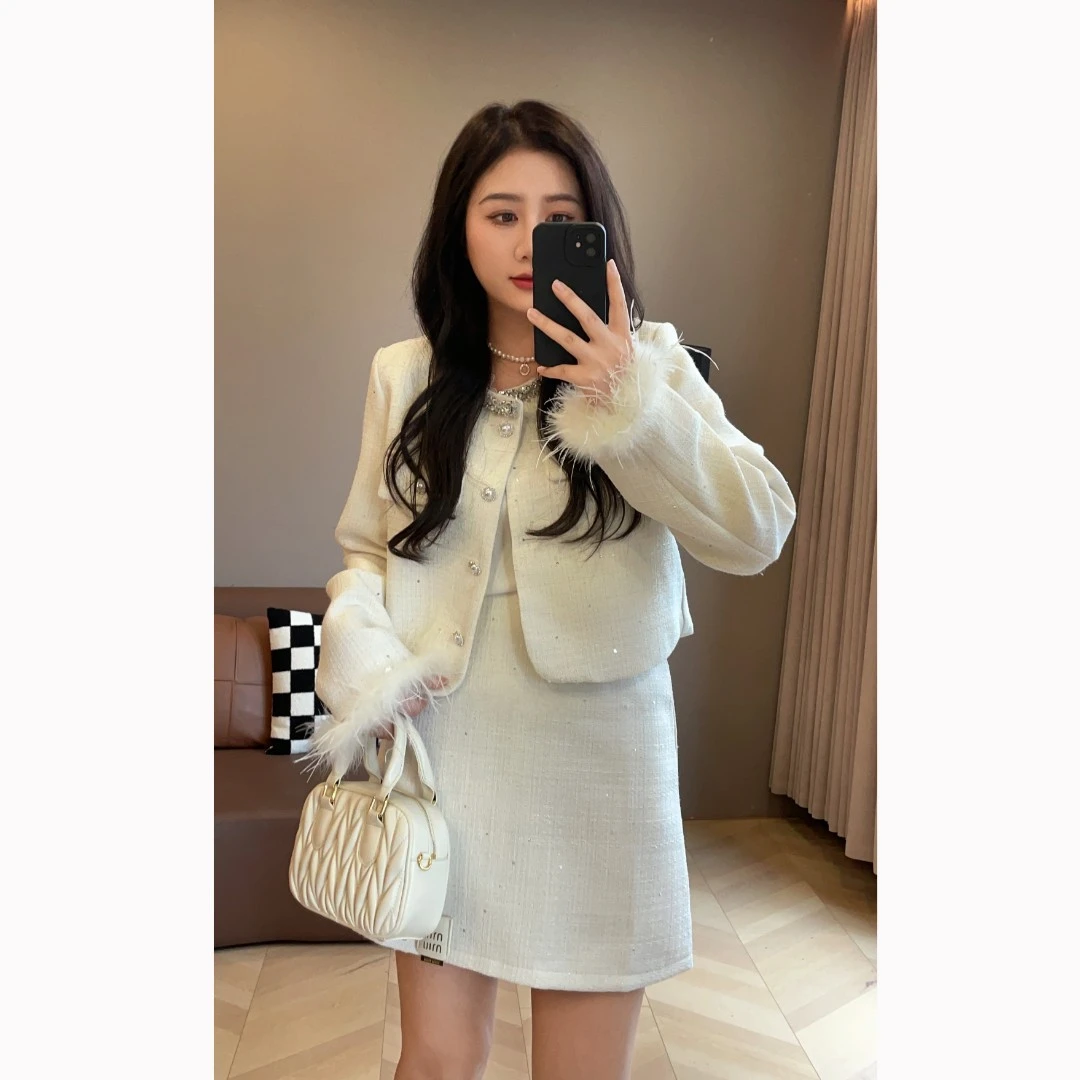 【清清价】小香风精致镶钻秋季外套高腰半裙显瘦两件套S824X16431