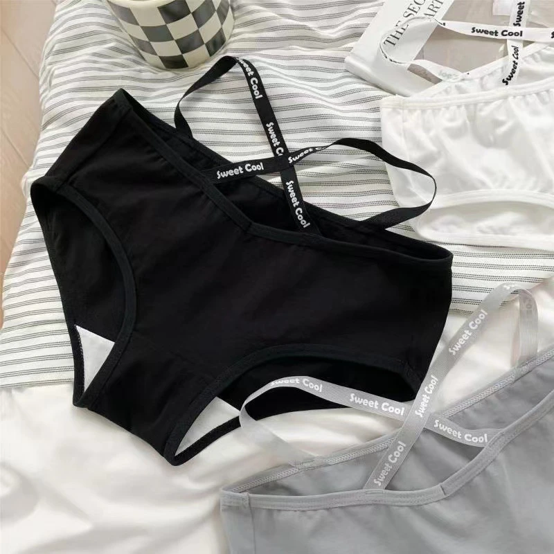 三条-运动酷girl日系少女纯棉内裤低腰性感透气字母交叉带女内裤