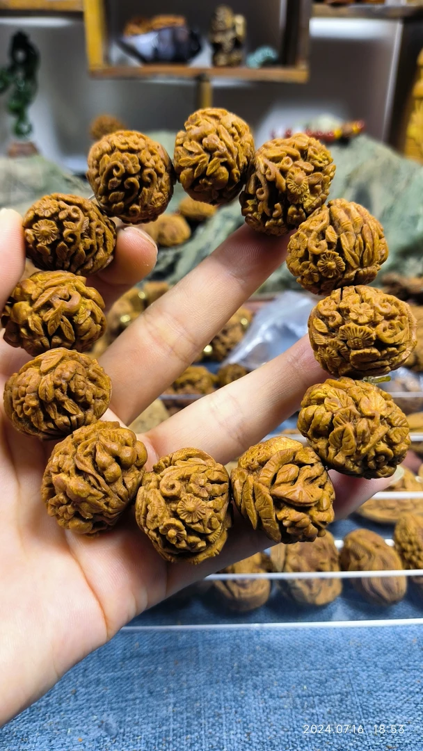 桃核雕刻多宝手串大尺寸纯刀工精工细作非遗传承