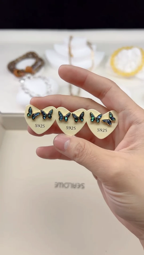 【闪购商品】贝壳耳钉银S925镶嵌1