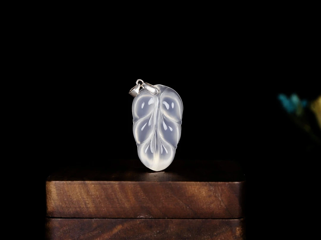 乾成珠宝女款白冰叶子T14颜色微差纹路随机