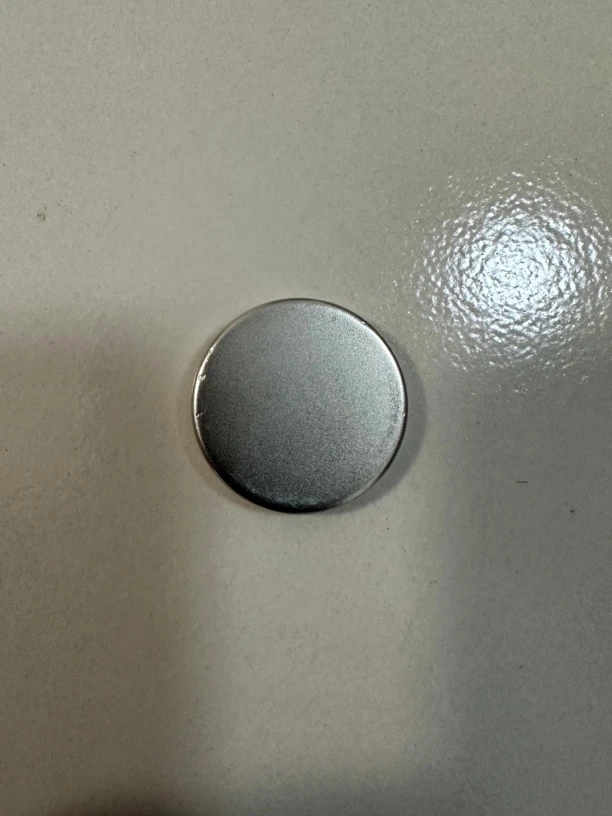 奥帝赛A6尾部专用强磁磁铁