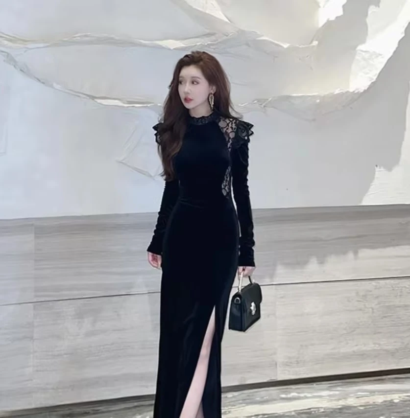【ANYI】法式别致丝绒蕾丝拼接长袖开叉连衣裙女独特裙子长裙子2677