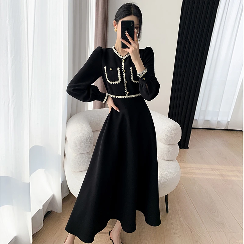 黑色连衣裙女2025新款高级感显瘦气质赫本风长裙7438